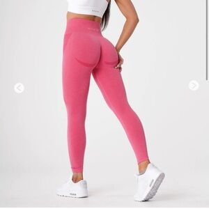 NVGTN Leggings